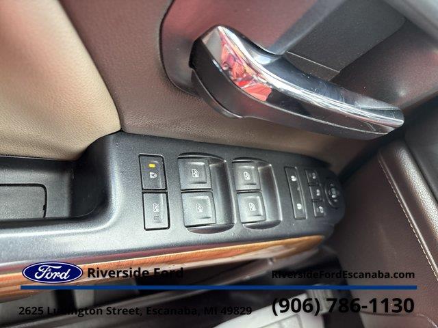 2015 Chevrolet Silverado - $25,995
