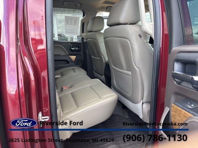 2015 Chevrolet Silverado - $25,995