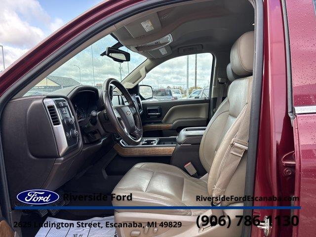 2015 Chevrolet Silverado - $25,995