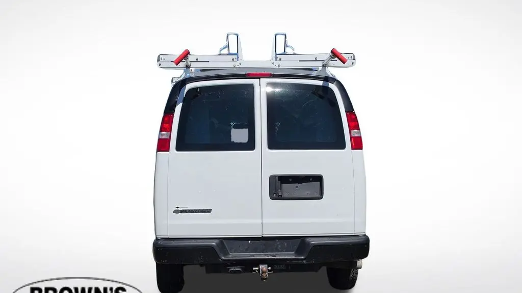 2021 Chevrolet Express 2500