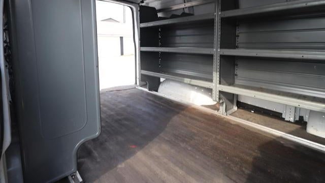 2022 Chevrolet Express 2500