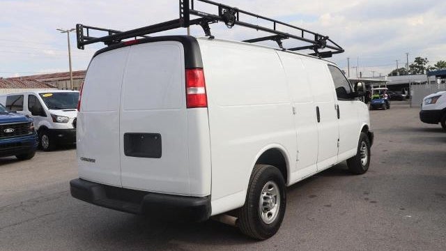 2022 Chevrolet Express 2500