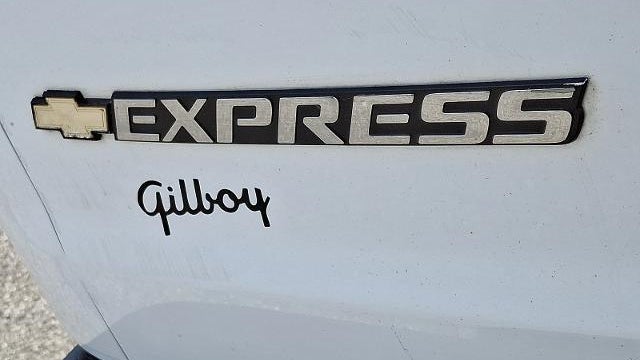 2022 Chevrolet Express 2500