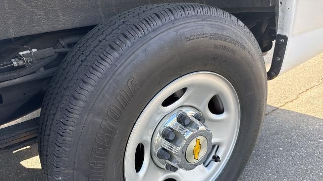 2022 Chevrolet Express 2500