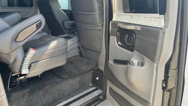 2025 Chevrolet Express 2500