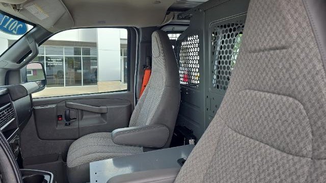 2017 Chevrolet Express 2500