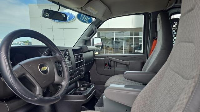 2017 Chevrolet Express 2500