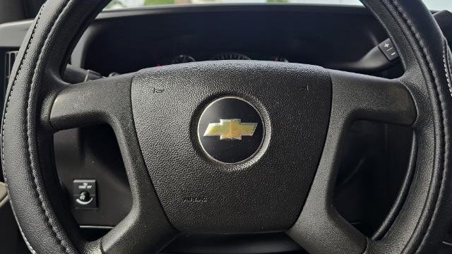2017 Chevrolet Express 2500