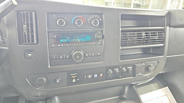 2017 Chevrolet Express 2500