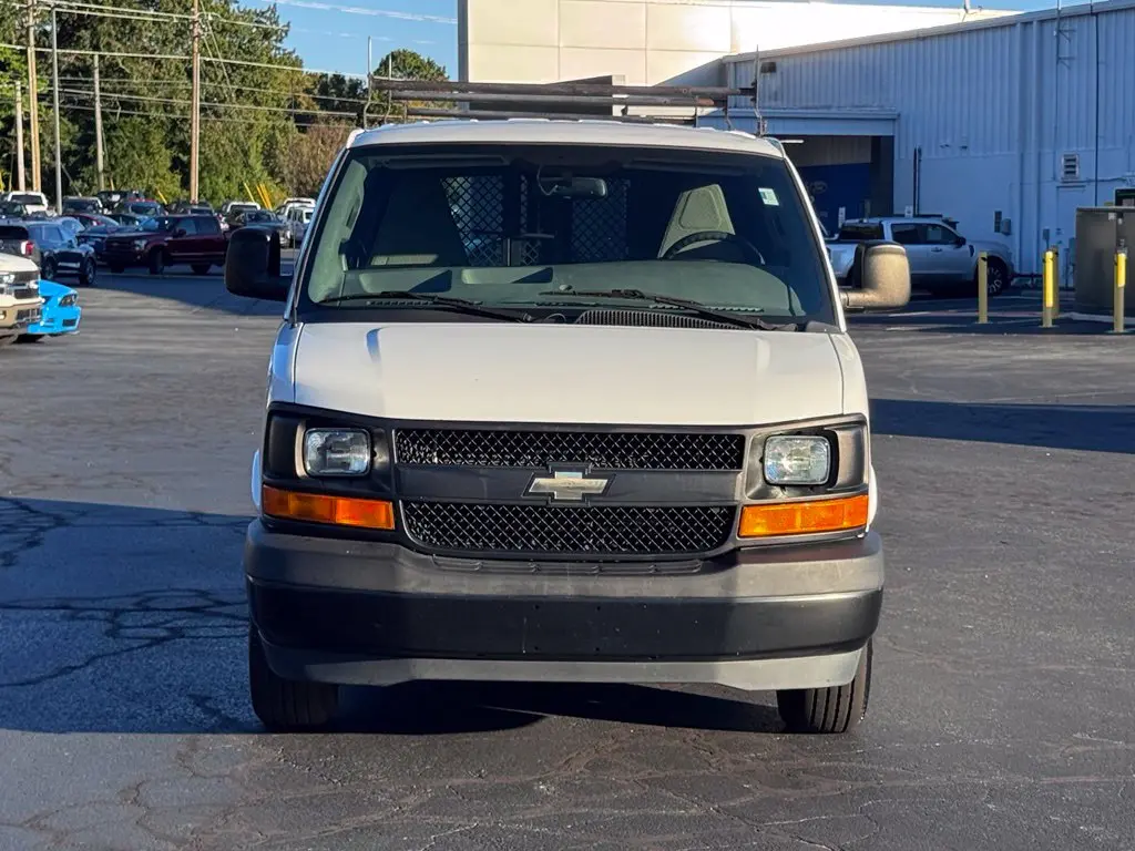 2017 Chevrolet Express - $18,261