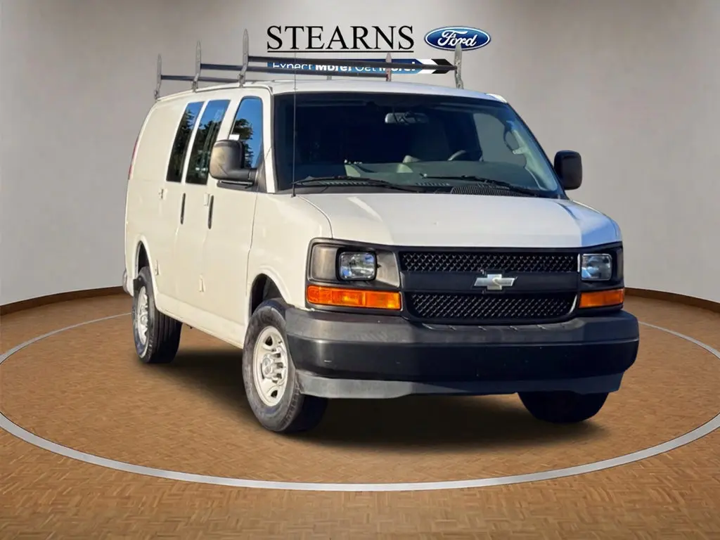 2017 Chevrolet Express - $18,261