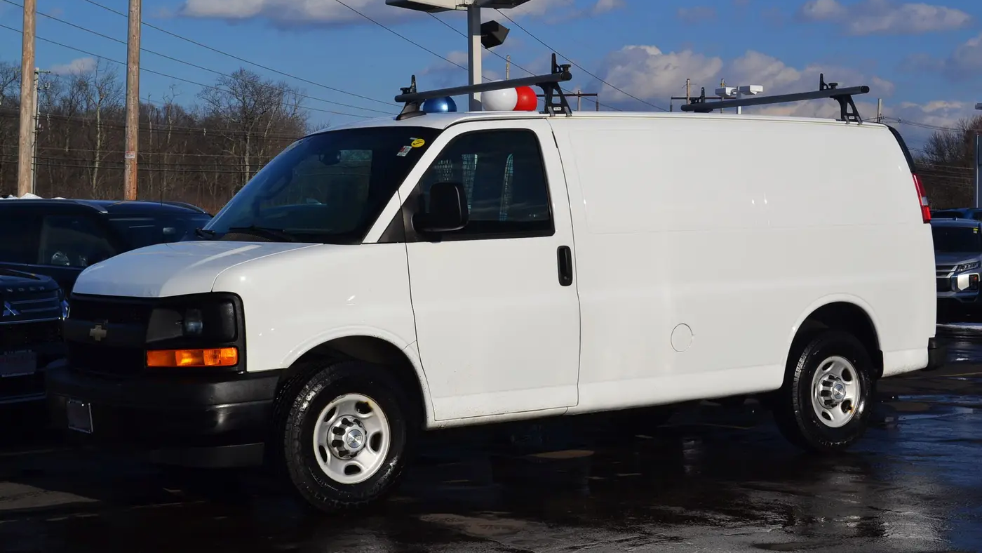 Preowned 2017 Chevrolet Express 2500 for Sale