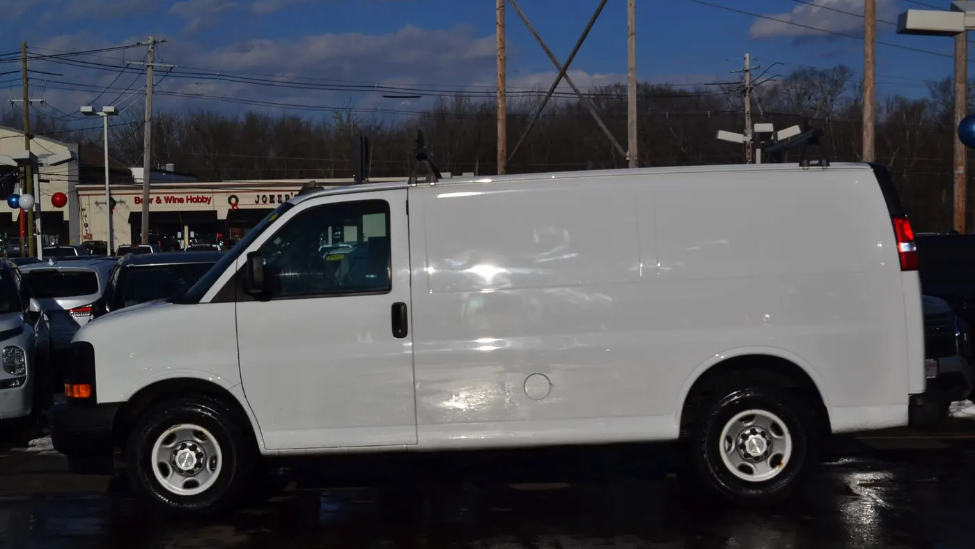 2017 Chevrolet Express 2500