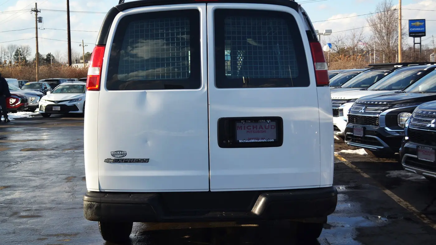 2017 Chevrolet Express 2500