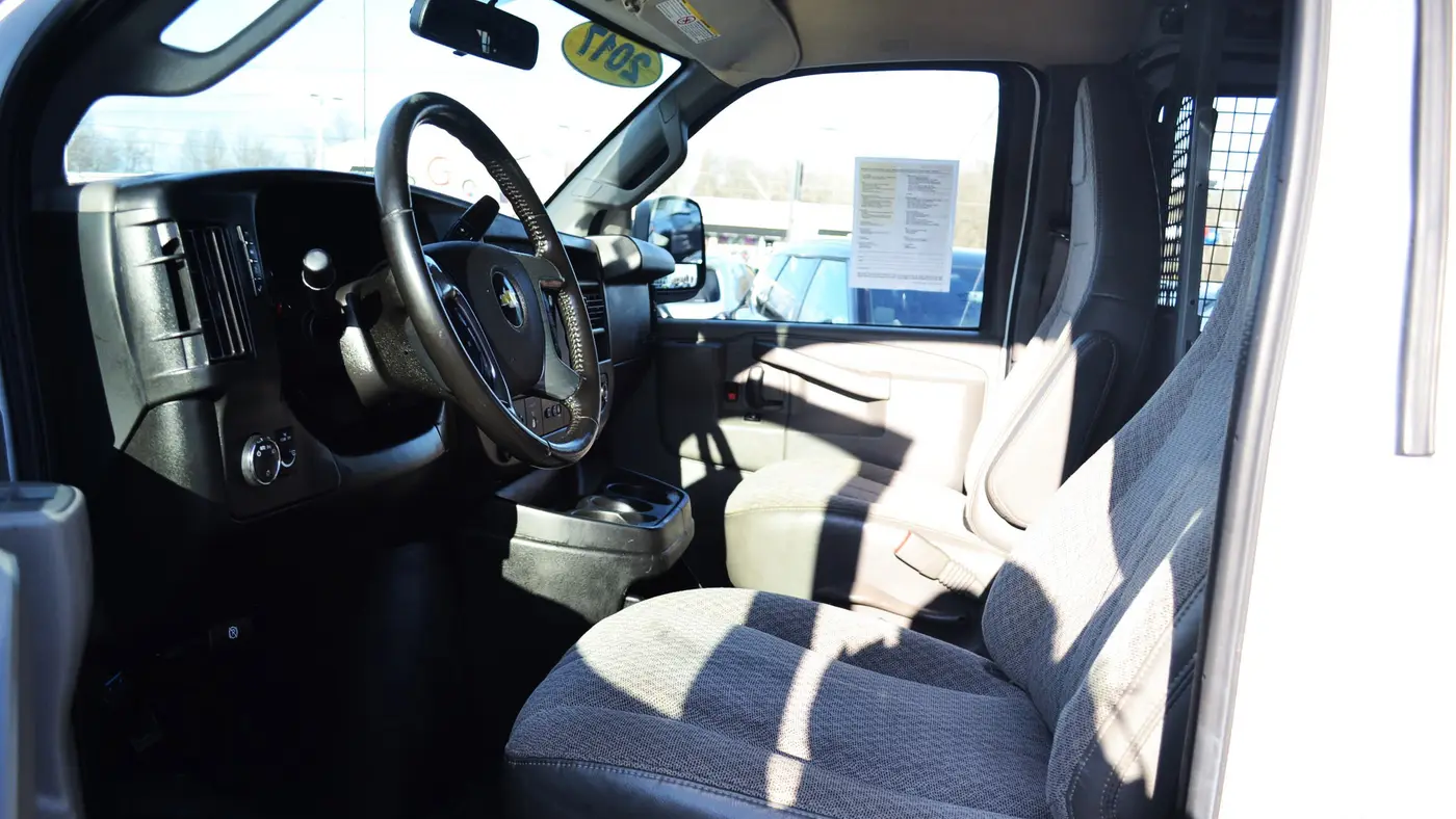 2017 Chevrolet Express 2500