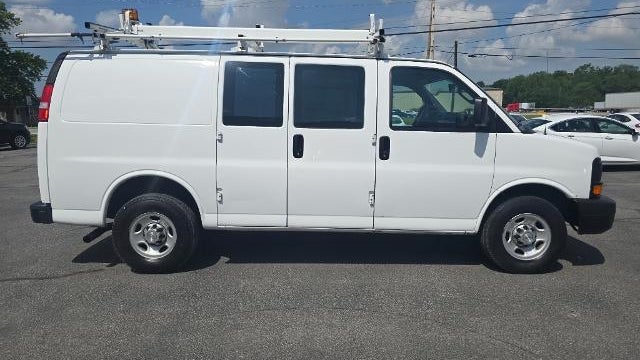 2016 Chevrolet Express 2500