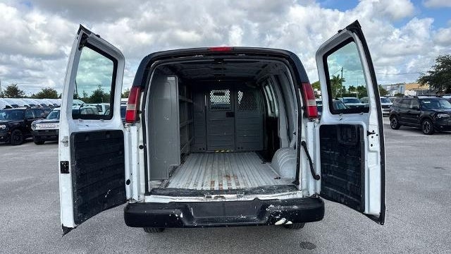 2017 Chevrolet Express 2500
