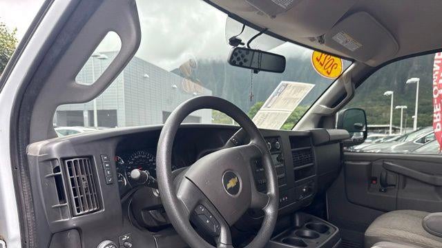 2022 Chevrolet Express 2500