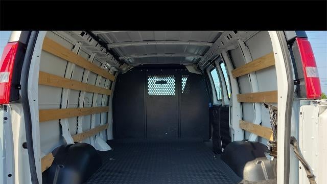 2024 Chevrolet Express 2500