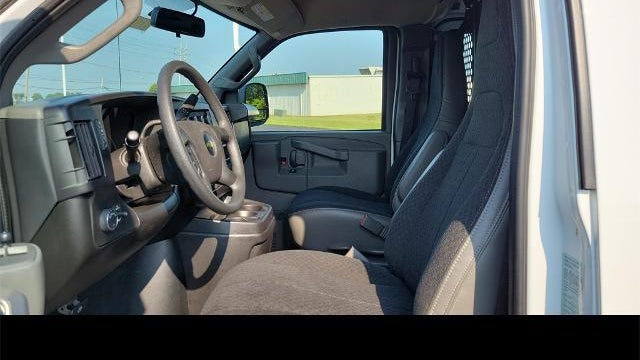 2024 Chevrolet Express 2500