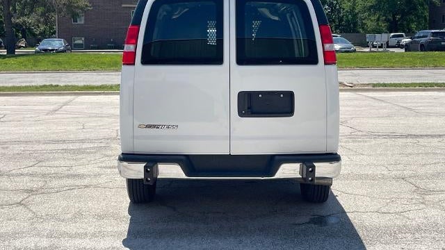 2024 Chevrolet Express 2500