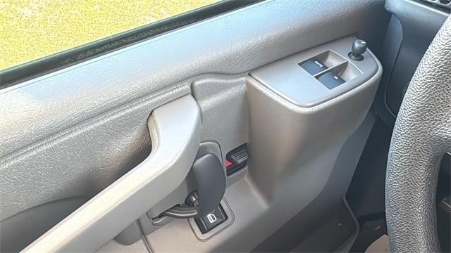2024 Chevrolet Express 2500