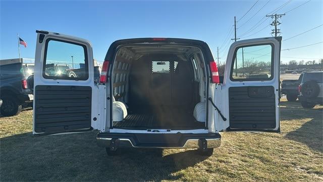 2024 Chevrolet Express 2500