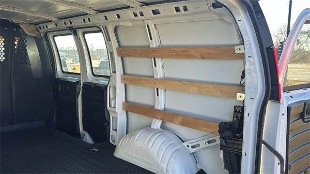 2024 Chevrolet Express 2500