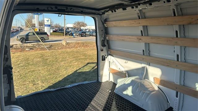 2024 Chevrolet Express 2500