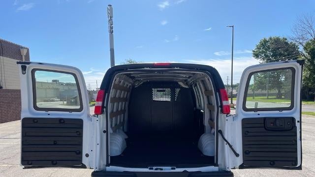 2024 Chevrolet Express 2500
