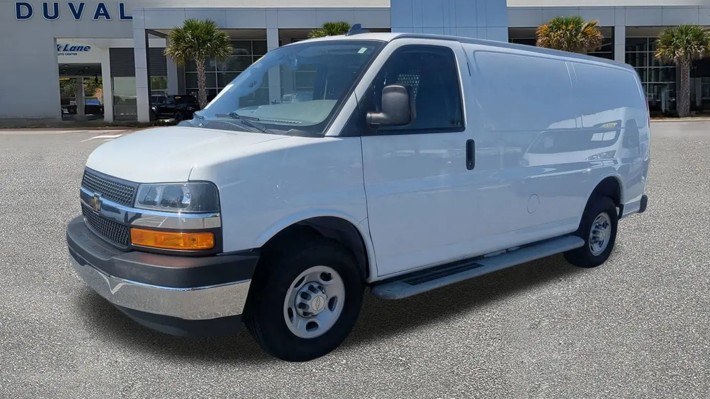 2024 Chevrolet Express 2500