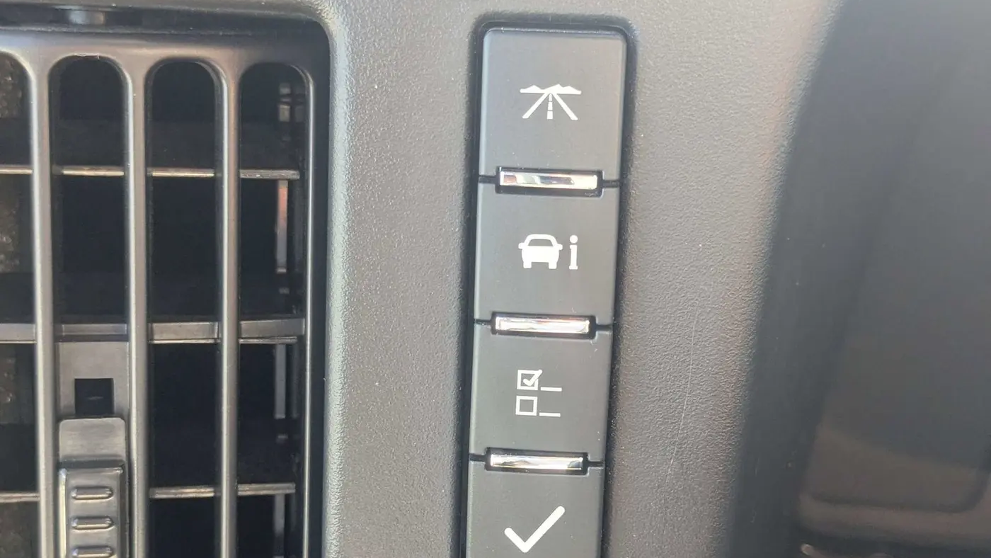 2024 Chevrolet Express 2500