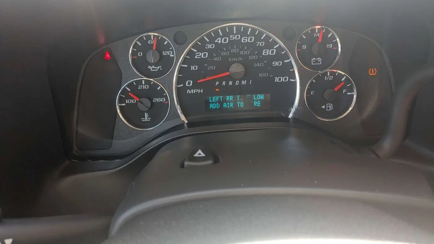 2024 Chevrolet Express 2500