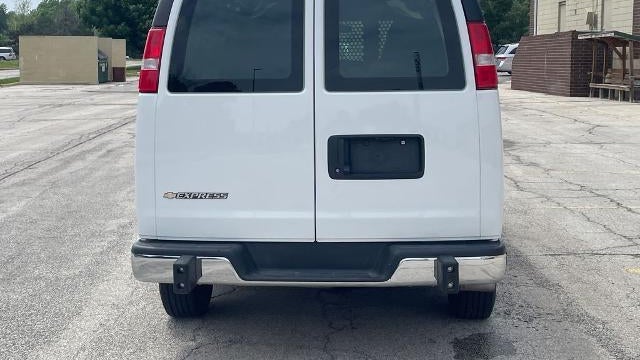 2024 Chevrolet Express 2500