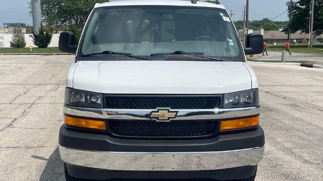 2024 Chevrolet Express 2500