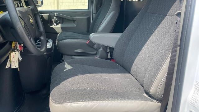2024 Chevrolet Express 2500