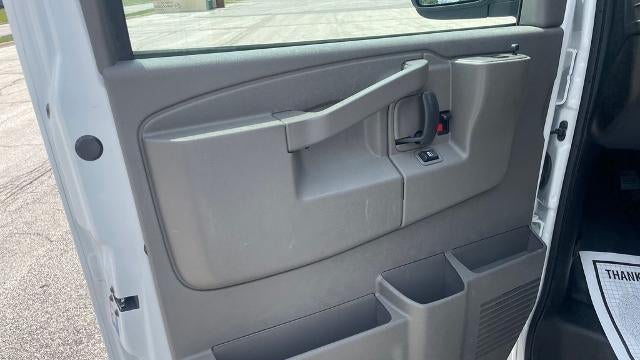 2024 Chevrolet Express 2500