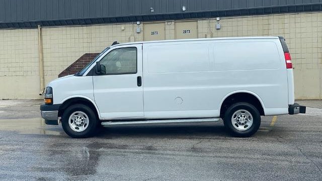 2024 Chevrolet Express 2500