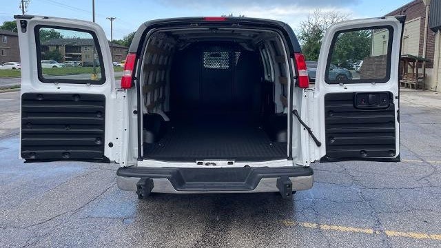 2024 Chevrolet Express 2500