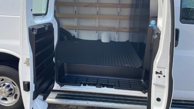 2024 Chevrolet Express 2500