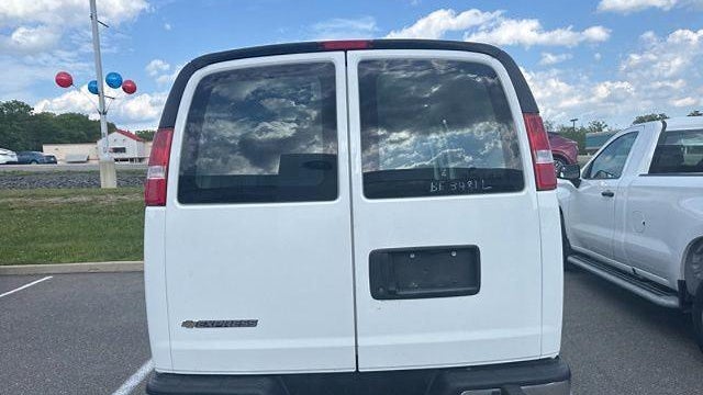 2024 Chevrolet Express 2500