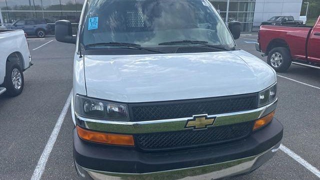 2024 Chevrolet Express 2500