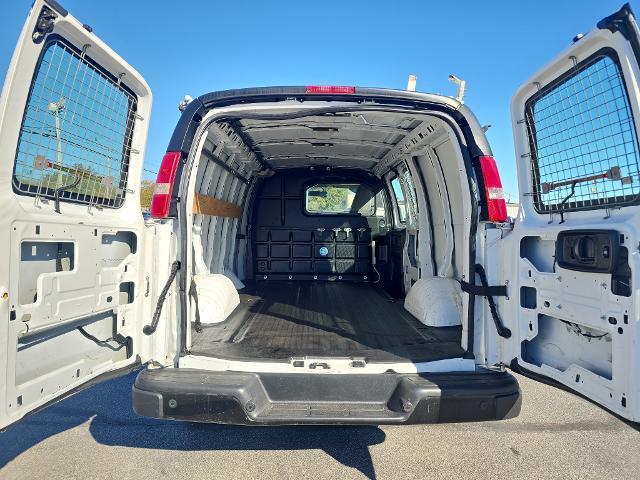 2018 Chevrolet Express - $21,995