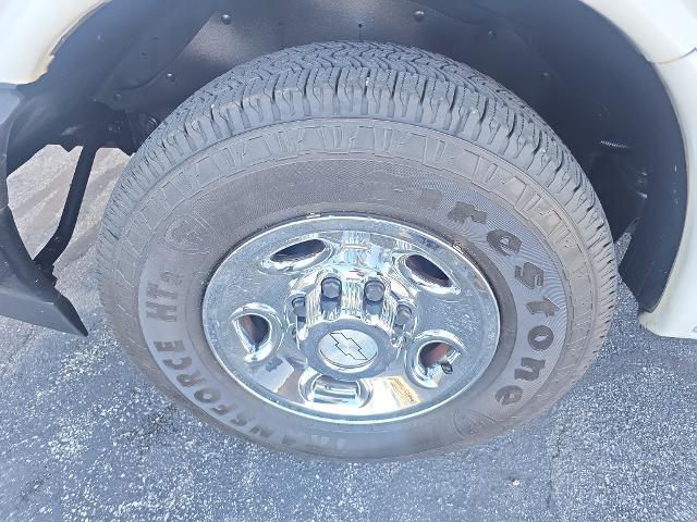 2018 Chevrolet Express - $21,995