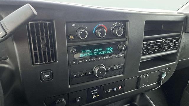 2023 Chevrolet Express 2500