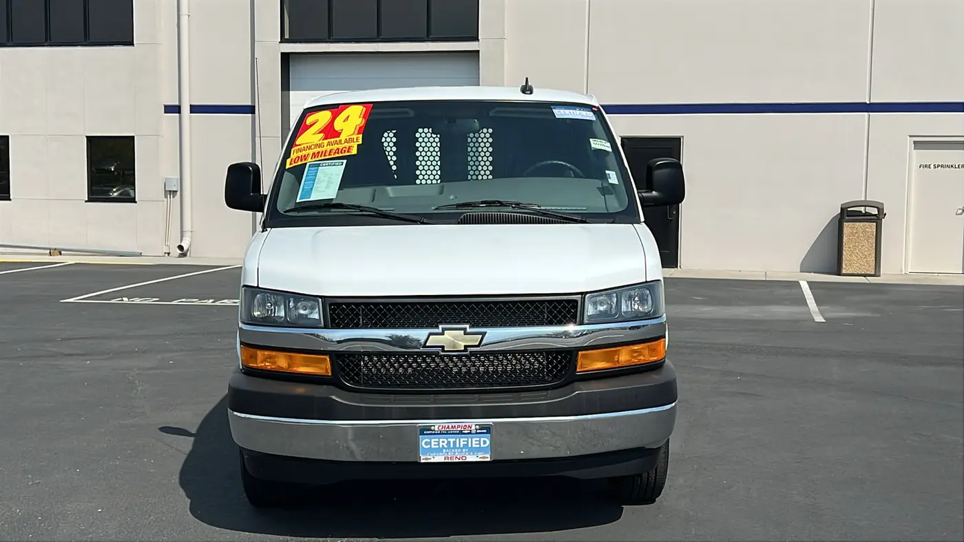 2024 Chevrolet Express 2500