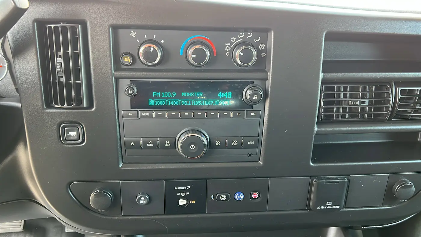 2024 Chevrolet Express 2500