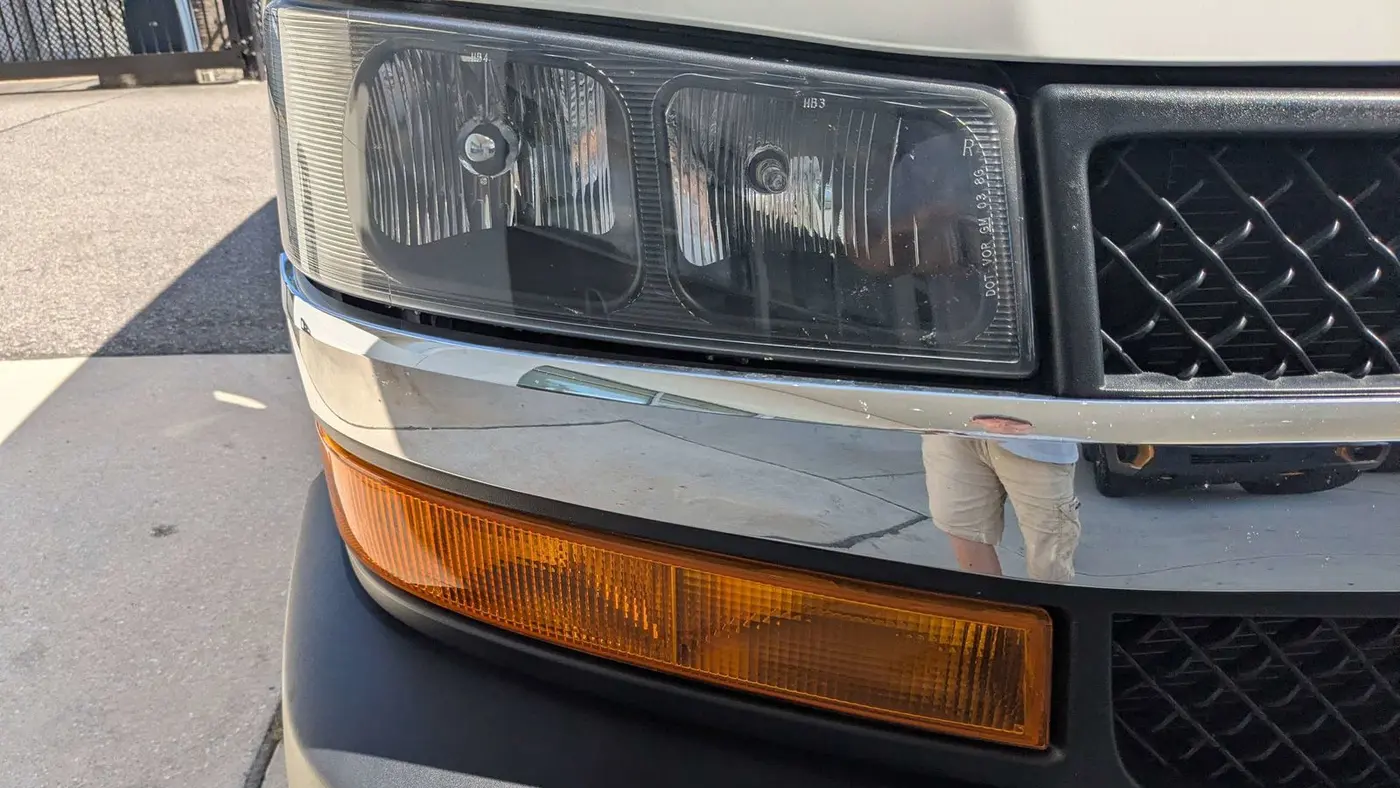 2024 Chevrolet Express 2500