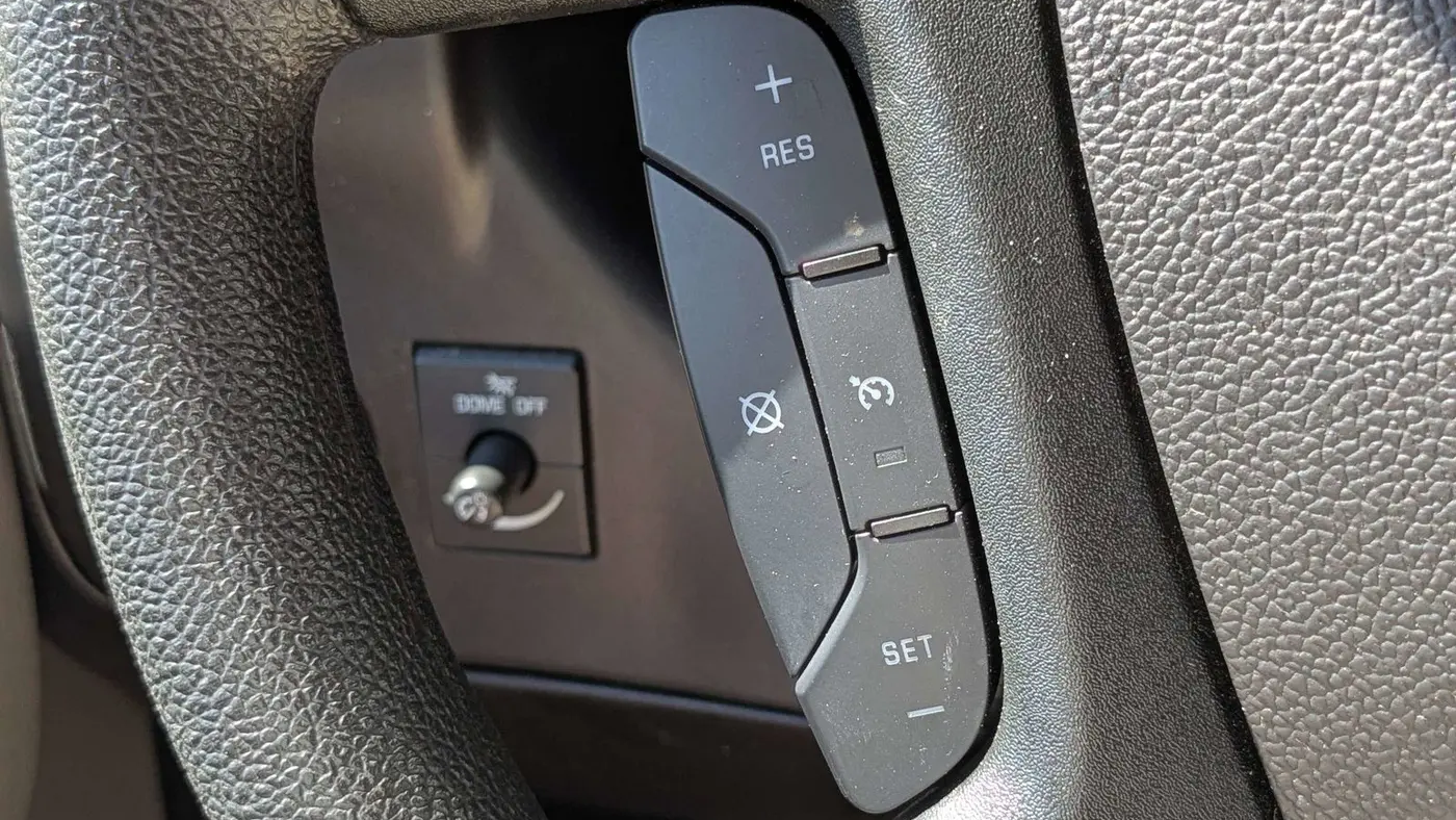 2024 Chevrolet Express 2500