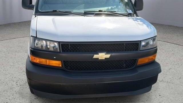 2022 Chevrolet Express 2500